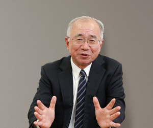 石井 雅彦学長