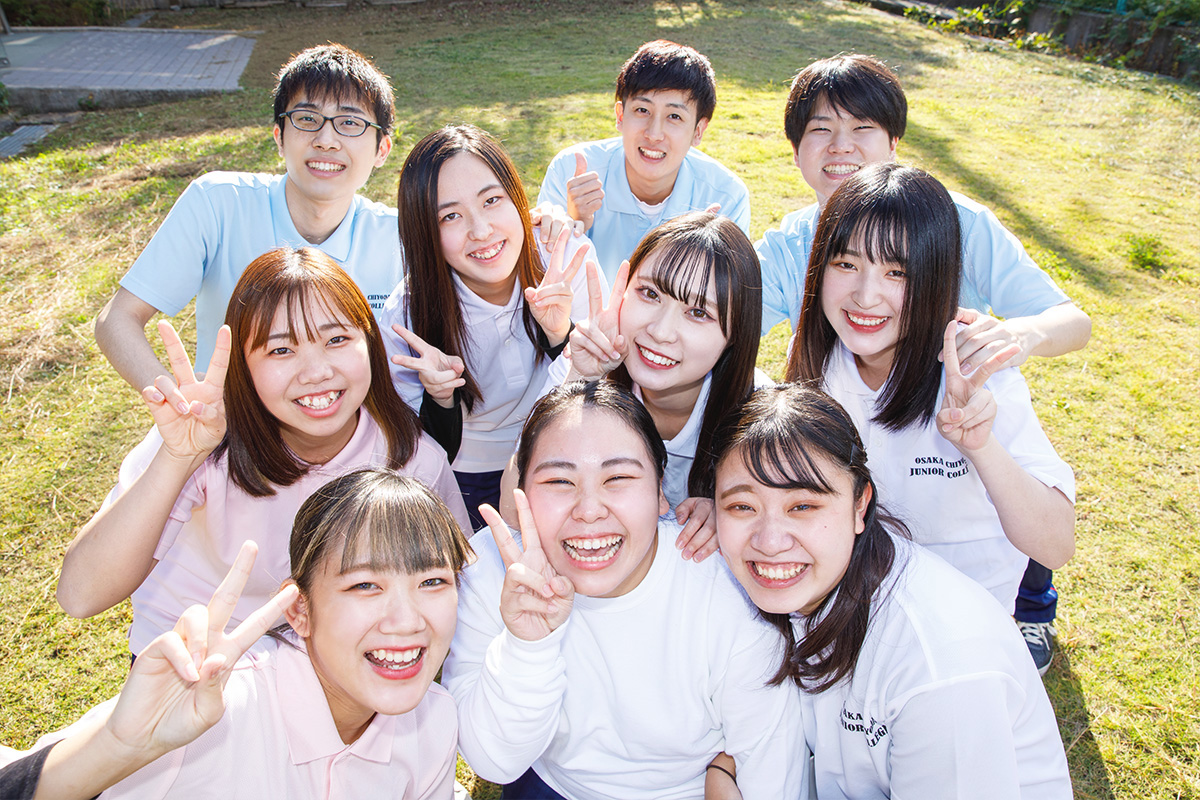 学生たちの写真